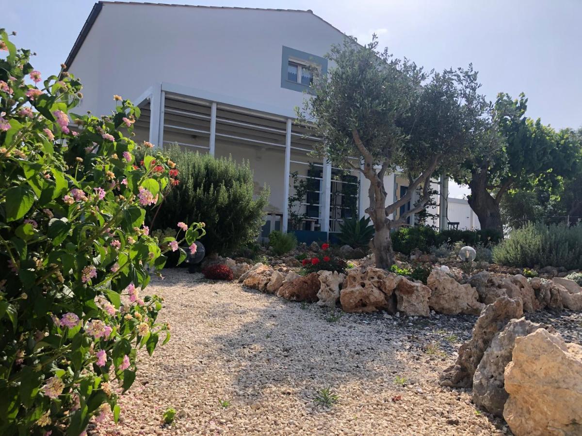 Portopalo Di Capo Passero B&B Casa Del Faro Sanvallero Adults Only المظهر الخارجي الصورة